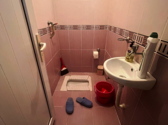 Güngören Güneştepe'de 2,Kat E.Banyolu 3+1 Ön Cephe  Tek Daireli