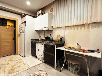 Güngören Camlıkahve'de 60 m2 A.Mutfaklı 5 Yıllık Bina 2+1 Bahçe Katı