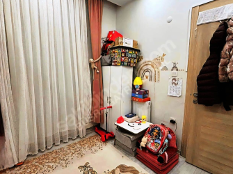 Güngören Camlıkahve'de 60 m2 A.Mutfaklı 5 Yıllık Bina 2+1 Bahçe Katı