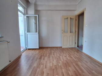 Bağcılar Parseller'de 5+1 Kredili 2 Banyolu 3 Balkonlu 180 m2 Dubleks