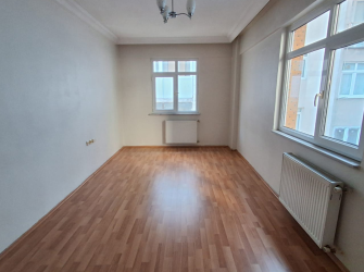 Bağcılar Parseller'de 5+1 Kredili 2 Banyolu 3 Balkonlu 180 m2 Dubleks