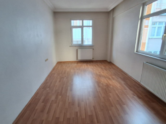 Bağcılar Parseller'de 5+1 Kredili 2 Banyolu 3 Balkonlu 180 m2 Dubleks
