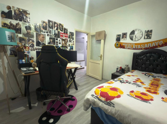 Bahçelievler Soğanlı'da 2,Kat Arsa Tapulu 2+1 Ön Cephe 90 m2