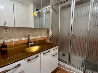 Güngören M.Çakmak'ta 2,Kat Kredili 3+1Ön Cephe 120 m2 Çift Balkonlu