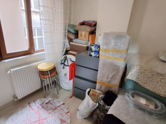 Bahçelievler Camlıkahve'de 4,Kat Asansörlü 8 Yıllık 100 m2 Ön Cephe