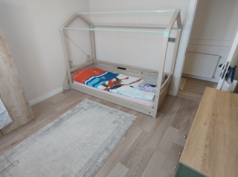 Bahçelievler Cumhuriyet'te 15 Yıllık Bina 3+1 Asansörlü 170 m2 Dubleks 