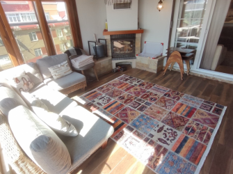 Bahçelievler Cumhuriyet'te 15 Yıllık Bina 3+1 Asansörlü 170 m2 Dubleks 