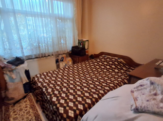 Bahçelievler Camlıkahve'de 1,Kat Kredili 3+1 Ön Cephe 100 m2 Balkonlu