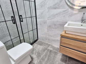 Güngören Sanayi'de 3+1 Kat Mülkiyetli 110 m2 İçi Yapılı Tek Daireli Dubleks