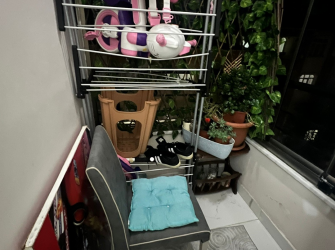 Güngören Güneştepe'de 4,Kat E.Banyolu 2+1İçi Yapılı 90 m2 Balkonlu 