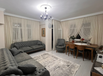 Güngören Güneştepe'de 4,Kat E.Banyolu 2+1İçi Yapılı 90 m2 Balkonlu 