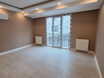 Bahçelievler  Camlıkahve'de 1,Kat Sıfır Asansörlü 2+1 Boş 80 m2