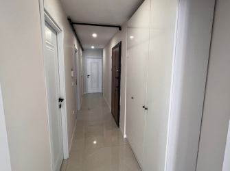 Güngören'de Tramvaya Yakın 2,Kat Sıfır 2+1 Asansörlü 85 m2 Ön Cephe