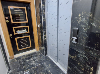 Bahçelievler'de Kıbrıs Cd'sine Yakın 1,Kat Asansörlü 2+1 Sıfır 85 m2 Boş Daire