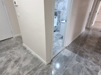 Bahçelievler'de Kıbrıs Cd'sine Yakın 1,Kat Asansörlü 2+1 Sıfır 85 m2 Boş Daire