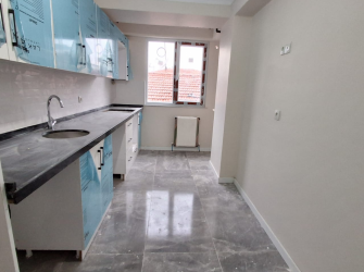 Bahçelievler'de Kıbrıs Cd'sine Yakın 1,Kat Asansörlü 2+1 Sıfır 85 m2 Boş Daire