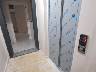 Bahçelievler Camlıkahve'de 3,Kat Ön Cephe 2+1 Sıfır Asansörlü 85 m2