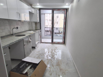 Bahçelievler Camlıkahve'de 1,Kat Sıfır 2+1 Asansörlü 87 m2 Balkonlu