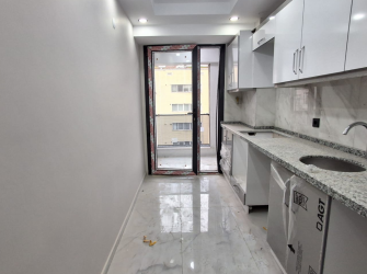 Bahçelievler Camlıkahve'de 3,Kat Ön Cephe 2+1 Sıfır Asansörlü 85 m2