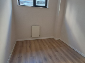 Güngören'de Tramvaya Yakın 2+1 A.Mutfaklı 60 m2 Bahçe Katı