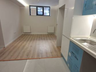 Güngören'de Tramvaya Yakın 2+1 A.Mutfaklı 60 m2 Bahçe Katı