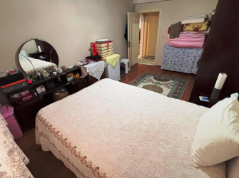 Bahçelievler Soğanlı Meydan'da 2005 Yapımı 1. Kat 3+1 Asansörlü