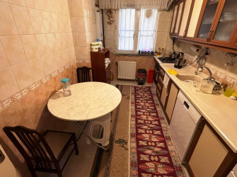 Bahçelievler Soğanlı Meydan'da 2005 Yapımı 1. Kat 3+1 Asansörlü