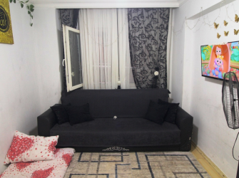 Bahçelievler Cumhuriyet'te 2+1 A.Mutfaklı Arsa Tapulu 70 m2 Bahçe Katı