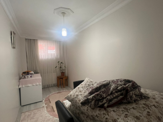 Güngören'de Tramvaya Yakın 2+1 Bahçeli 70 m2 Bahçe Katı Daire