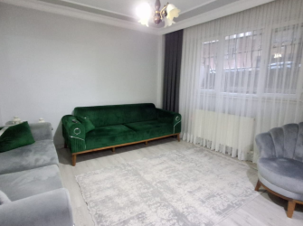 Güngören Camlıkahve 3+1 İskanlı 100 m2 Bahçe Katı 19 Yıllık Bina