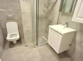 Bahçelievler Cumhuriyet Mh 2+1 Bahçeli 80 m2 Sıfır Bahçe Katı