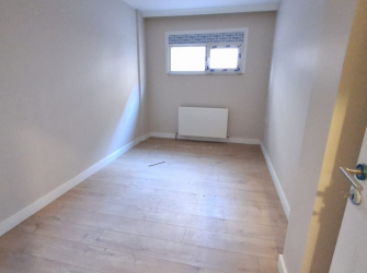 Bahçelievler Cumhuriyet Mh 2+1 Bahçeli 80 m2 Sıfır Bahçe Katı