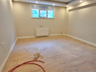 Bahçelievler Cumhuriyet Mh 2+1 Bahçeli 80 m2 Sıfır Bahçe Katı