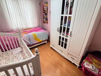 Bahçelievler'de Metroya Yakın 11 Yıllık Sitede 2+1 Satılık Daire