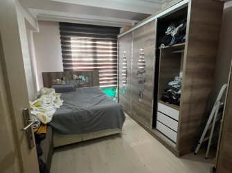 Güngören Güneştepe'de 2,Kat Kredili 2+1 Ön Cephe 85 m2 Balkonlu