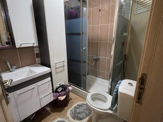 Güngören Güneştepe'de 2,Kat Kredili 2+1 Ön Cephe 85 m2 Balkonlu