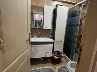 Güngören Güneştepe'de 2,Kat Kredili 2+1 Ön Cephe 85 m2 Balkonlu