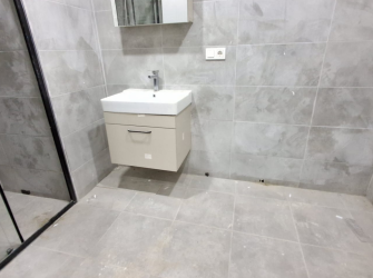 Güngören Merkez'de 1,Kat Cadde Üstü 2+1 Asansörlü 90 m2 Sıfır 