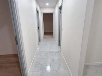 Güngören Merkez'de 1,Kat Cadde Üstü 2+1 Asansörlü 90 m2 Sıfır 