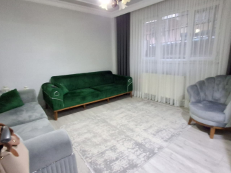 Güngören Camlıkahve 3+1 İskanlı 100 m2 Bahçe Katı 19 Yıllık Bina